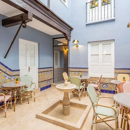 1. Casa De Alma. In Historic House Apartment